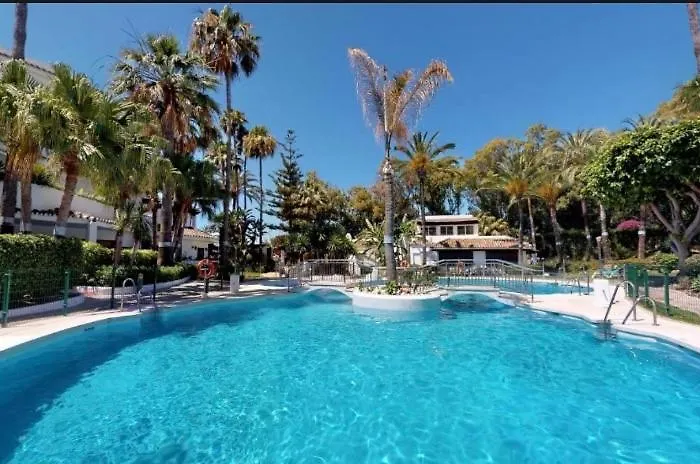 Сasa de vacaciones Elviria Luxury *